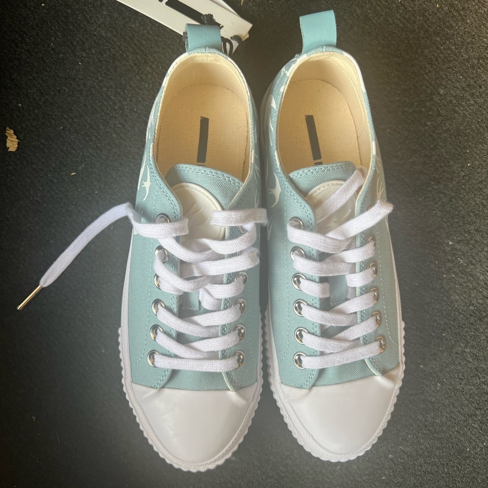 MCQ sneakers